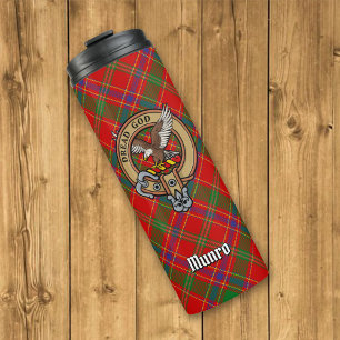 Clan Munro-wapen boven tartan Thermosbeker