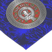 Clan Nicholson Crest & Tartan Knot Korte Tafelloper (Hoek)