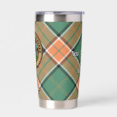 Clan Pollock Crest over Tartan Geïsoleerde Drinkbeker (Links)