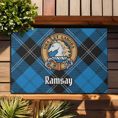 Clan Ramsay Crest over Blue Hunting Tartan Deurmat