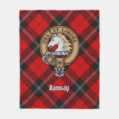 Clan Ramsay Crest over Red Tartan Fleece Deken (Voorkant)