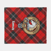 Clan Ramsay Crest over Red Tartan Fleece Deken (Voorkant (Horizontaal))