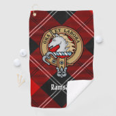Clan Ramsay Crest over Red Tartan Golfhanddoek (Insitu)
