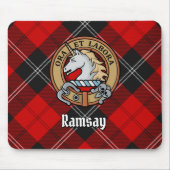 Clan Ramsay Crest over Red Tartan Muismat (Voorkant)