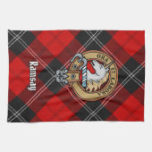Clan Ramsay Crest over Red Tartan Theedoek (Horizontaal)