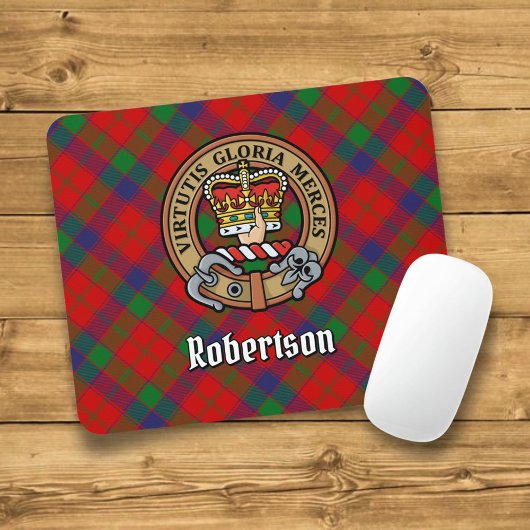 Clan Robertson Crest over Tartan Muismat