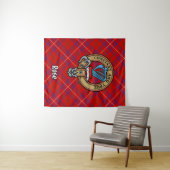 Clan Roos Crest over Tartan Wandkleed (In Situ (horizontaal))