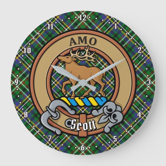 Clan Scott Crest over Green Tartan Grote Klok (Voorkant)