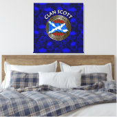 Clan Scott Crest & Tartan Knot op Thistle Canvas Afdruk (Insitu (Slaapkamer))