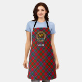 Clan Sinclair Crest boven Tartan Schort (Gedragen)