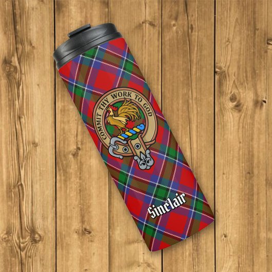 Clan Sinclair Crest over Rode Tartan Thermosbeker