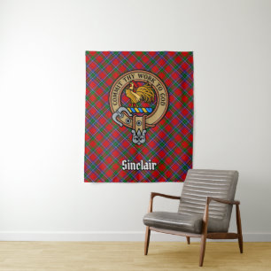 Clan Sinclair Crest over Rode Tartan Wandkleed