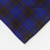 Clan Thuis Crest Badge en Tartan Fleece Deken (Hoek)