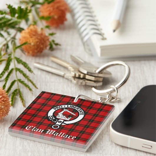 Clan Wallace Crest Badge en Tartan Sleutelhanger (Voorkant Rechts)