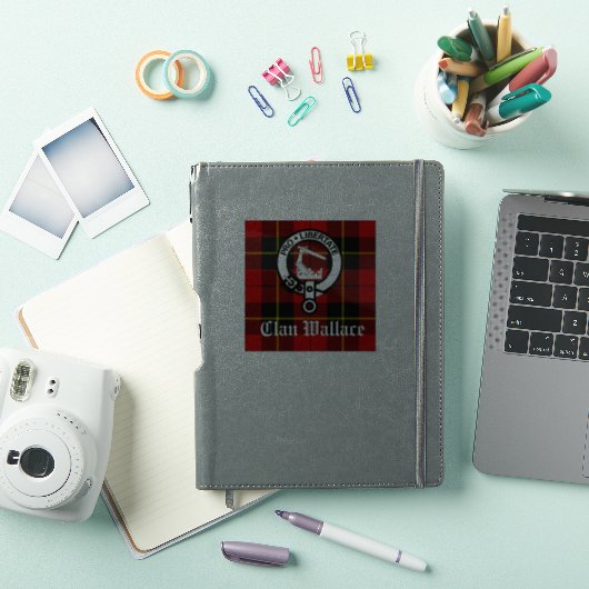 Clan Wallace Crest Badge en Tartan Sticker (iPad Cover)
