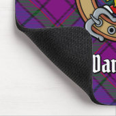 Clan Wardlaw Crest over Tartan Muismat (Hoek)