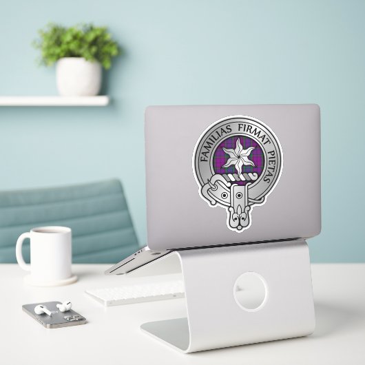 Clan Wardlaw Crest & Tartan Sticker (Laptop op bureau)