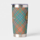 Clan Wilson Crest over het oude Tartan Geïsoleerde Drinkbeker (Rechts)