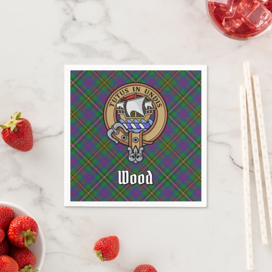 Clan Wood Crest boven Tartan Servet (Insitu)
