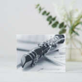 Clarinet on Music Sheets Briefkaart (Staand voorkant)