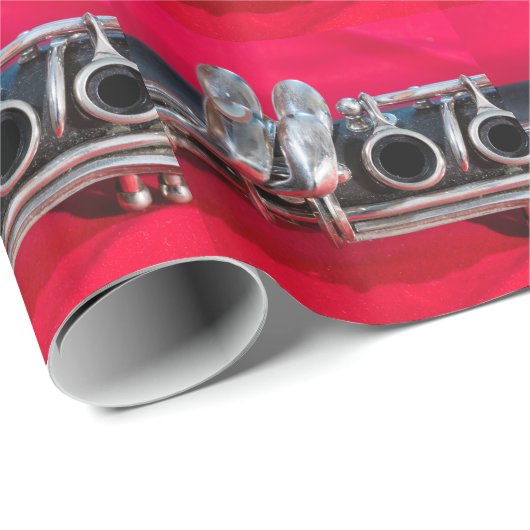 Clarinet on Red Cadeaupapier (Rol Hoek)