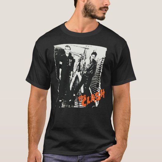 Clash Essential T-Shirt (Voorkant)
