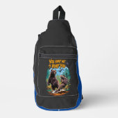 Clash in de bossen beer jacht humoristisch sling bag (Voorkant)