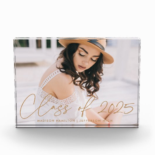 Class of 2023 Modern Gold Script Graduation Fotoblokken (Voorkant)