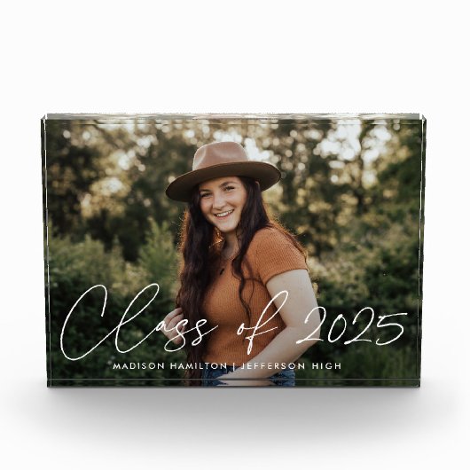 Class of 2023 Modern White Script Graduation Fotoblokken (Voorkant)