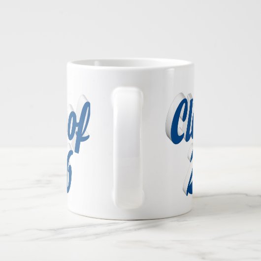 Class of 2026 blue text graduation grote koffiekop (Achterkant)