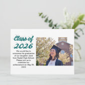 Class of 2026 green script graduation photo kaart (Staand voorkant)