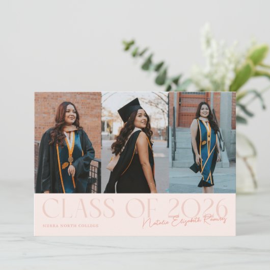 Class of 2026 Script Name Peach Grad Photo Aankondiging (Staand voorkant)