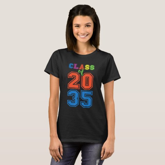 Class Of 2035 Grow With Me Graduation First Day Of T-shirt (Voorkant volledig)