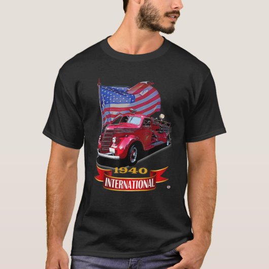 Classic1940 Internationale brandweerwagen met Old  T-shirt (Voorkant)