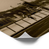 Classic Black and White City Street in Lissabon Poster (Hoek)