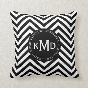 Classic Black White Chevron Trio Monogram Kussen