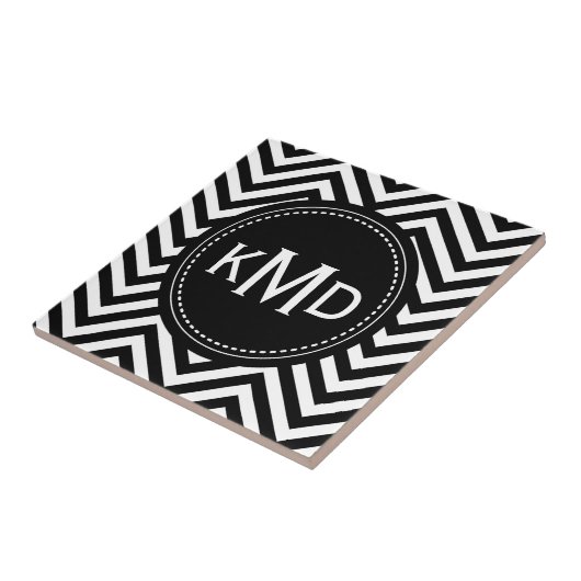 Classic Black White Chevron Trio Monogram Tegeltje (Zijkant)