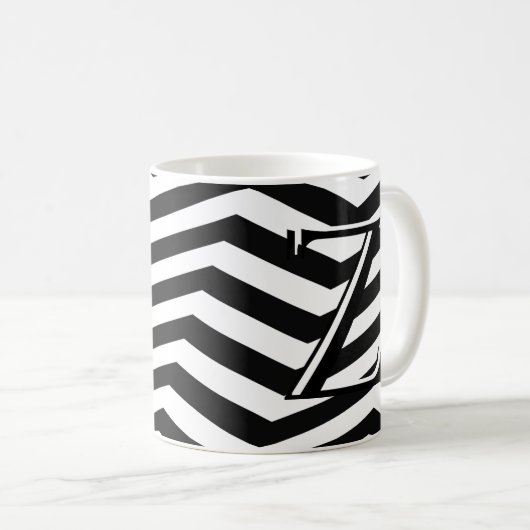 Classic Black White Chevron Zig Zag Monogram Koffiemok (Voorkant rechts)