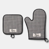 Classic Black & White Gingham | Personalized Name Ovenwant & Pannenlap Set (Voorkant)