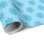 Classic Blue Green Snowflake Pattern on Blue Cadeaupapier (Rol Hoek)