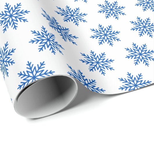 Classic Blue Snowflake Pattern on White Cadeaupapier (Rol Hoek)