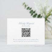 Classic Blue Wedding Monogram Crest QR RSVP Card (Staand voorkant)