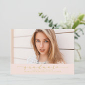 Classic Blush Afstuderen kondiging Aankondiging (Staand voorkant)