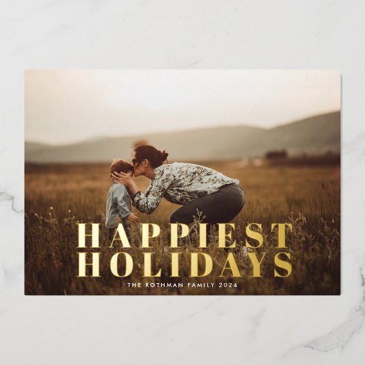 Classic Bold Gold Typografie GELUKKIGSTE Foto Folie Feestdagenkaart (Voorkant)