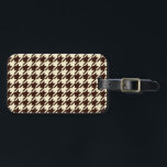 Classic Brown Ivory Pepita Houndstooth Patroon Bagagelabel<br><div class="desc">Evergreen elegant en klassiek weefselpatroon, met een patroon van peita/houndstooth in bruine en ivoorkleurige kleuren. Pepita-Bagagelabel voor het donkerbruin patroon</div>