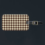 Classic Brown Ivory Pepita Houndstooth Patroon Bagagelabel<br><div class="desc">Evergreen elegant en klassiek weefselpatroon,  met een patroon van peita/houndstooth in bruine en ivoorkleurige kleuren. Pepita-Bagagelabel voor het donkerbruin patroon</div>
