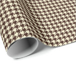 Classic Brown Ivory Pepita Houndstooth Patroon Cadeaupapier<br><div class="desc">Evergreen elegant en klassiek weefselpatroon,  met een patroon van peita/houndstooth in bruine en ivoorkleurige kleuren. Pepita houndstooth brown patroon Wrapping Paper</div>