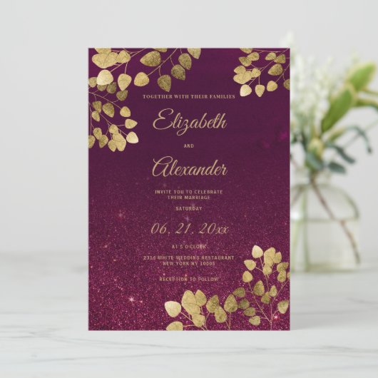 Classic burgundy glitter gold eucalyptus Wedding Kaart (Staand voorkant)
