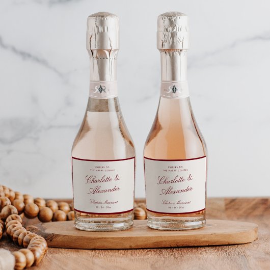 Classic Calligraphy Deep Red Old Money Wedding Sparkling Wijnetiket