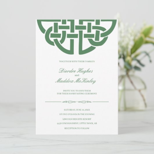 Classic Celtic Knot Green & White Handfasting Kaart (Staand voorkant)